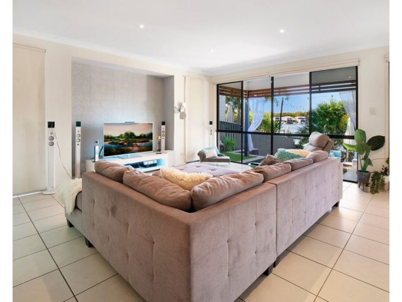 1 Ripple Court, Coomera Waters QLD 4209