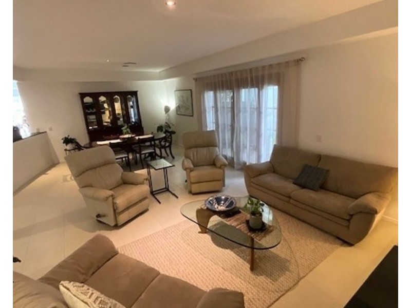 9 Rival Lane, Coomera Waters QLD 4209