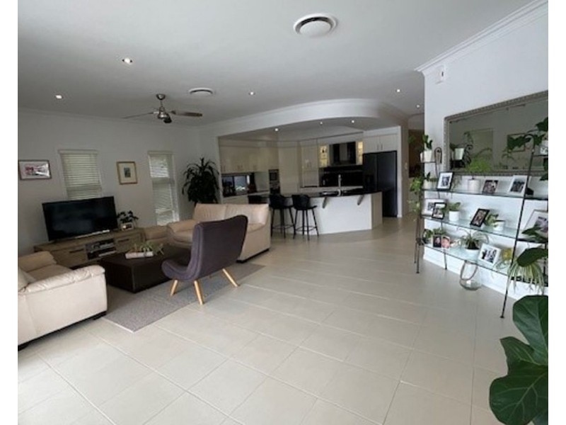 9 Rival Lane, Coomera Waters QLD 4209