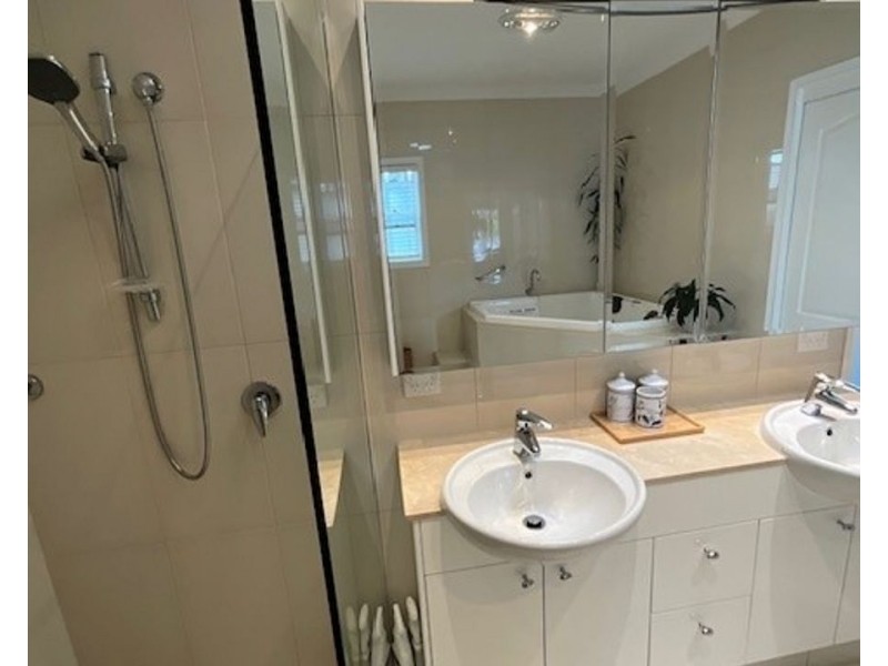 9 Rival Lane, Coomera Waters QLD 4209