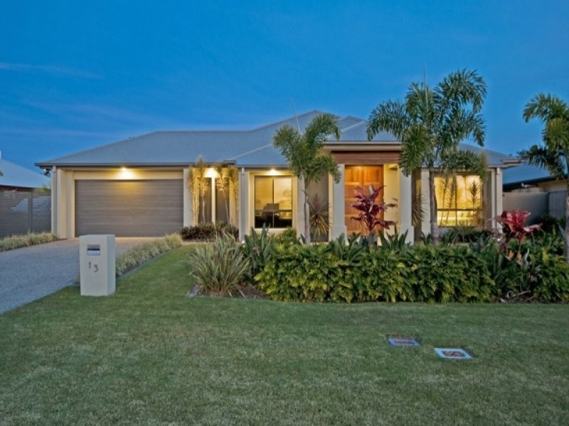 13 Beau Gest Place, Coomera Waters QLD 4209