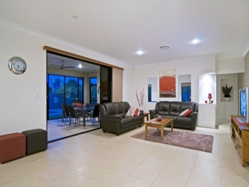 13 Beau Gest Place, Coomera Waters QLD 4209