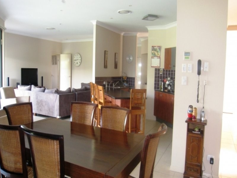 16 Westward Way, Coomera Waters QLD 4209