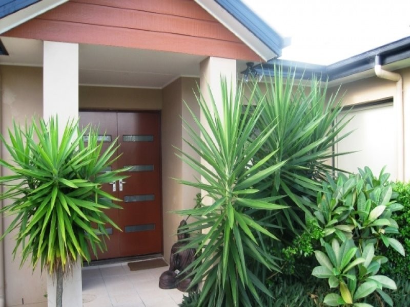 16 Westward Way, Coomera Waters QLD 4209