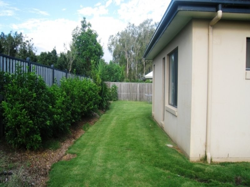 16 Westward Way, Coomera Waters QLD 4209