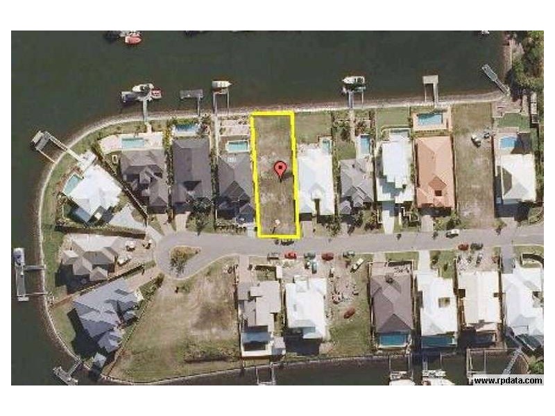 32 Ferrymans Court, Helensvale QLD 4212