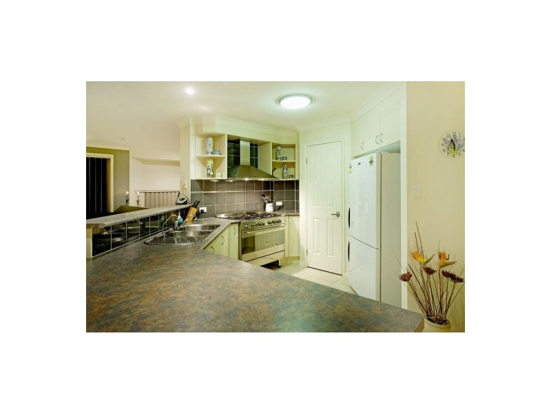 4 Astor Terrace, Coomera Waters QLD 4209