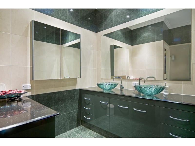 5 Rainbow Circuit, Coomera Waters QLD 4209