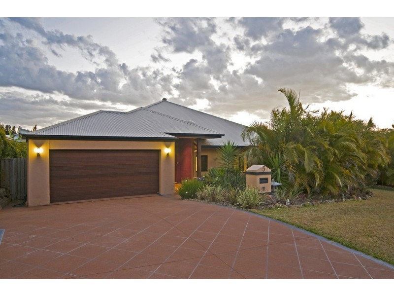 5 Rainbow Circuit, Coomera Waters QLD 4209