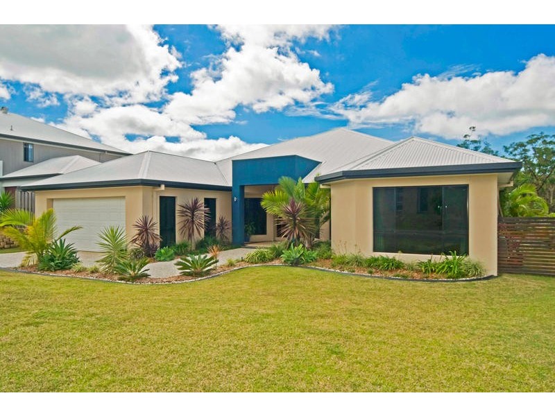 5 First Light Court, Coomera Waters QLD 4209