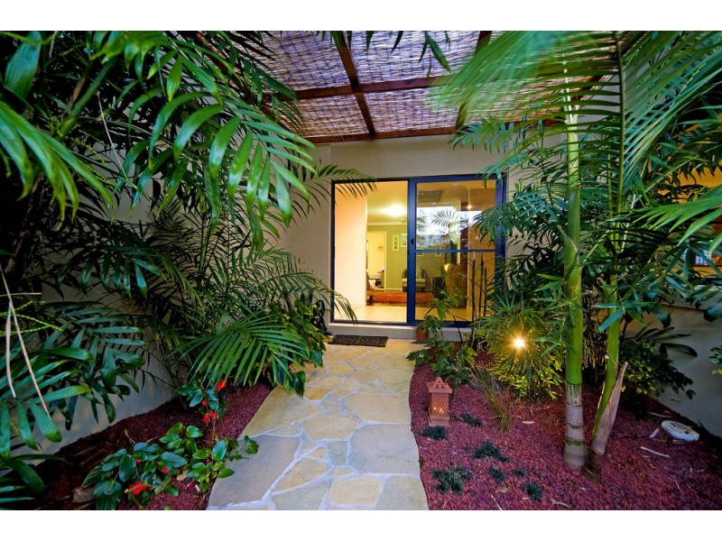 15 tradition Place, Coomera Waters QLD 4209