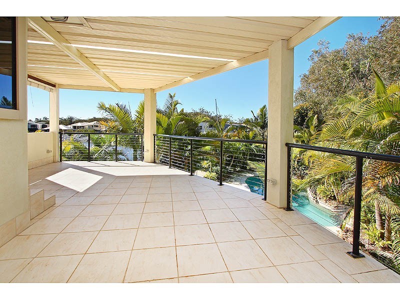1 Nocturne Lane, Coomera Waters QLD 4209