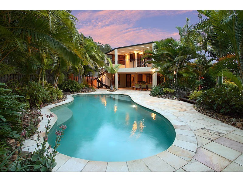 1 Nocturne Lane, Coomera Waters QLD 4209