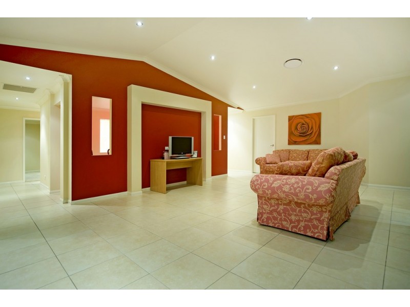 27 Ceil Circuit, Coomera Waters QLD 4209