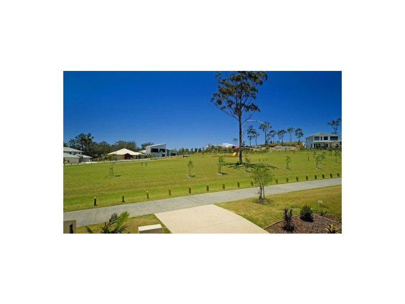 20 Berrimilla Lane, Coomera Waters QLD 4209