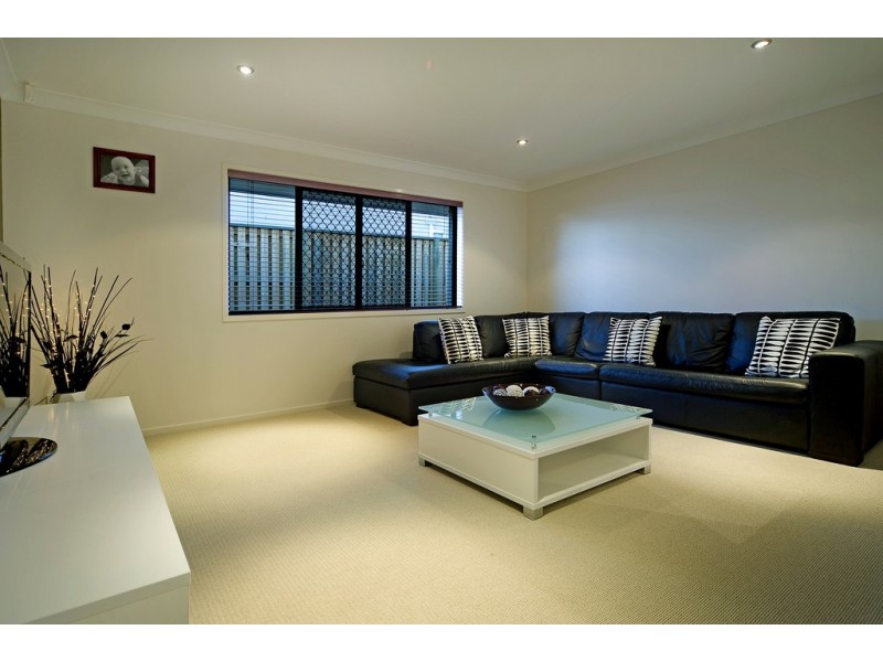 25 Conestoga Way, Upper Coomera QLD 4209