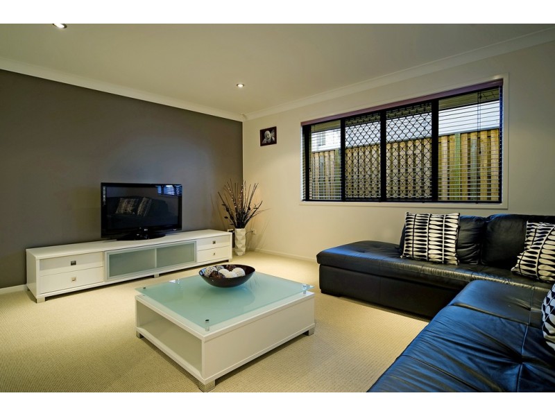 25 Conestoga Way, Upper Coomera QLD 4209
