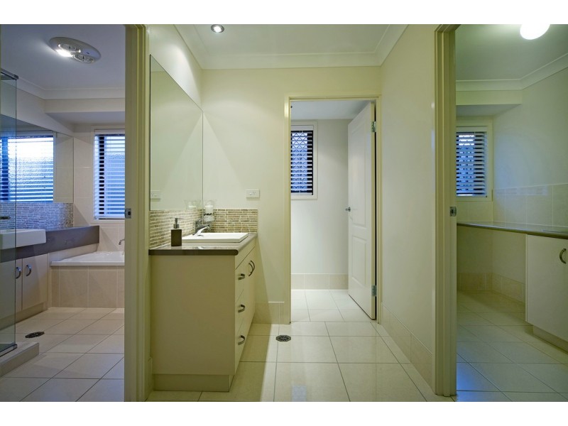 25 Conestoga Way, Upper Coomera QLD 4209
