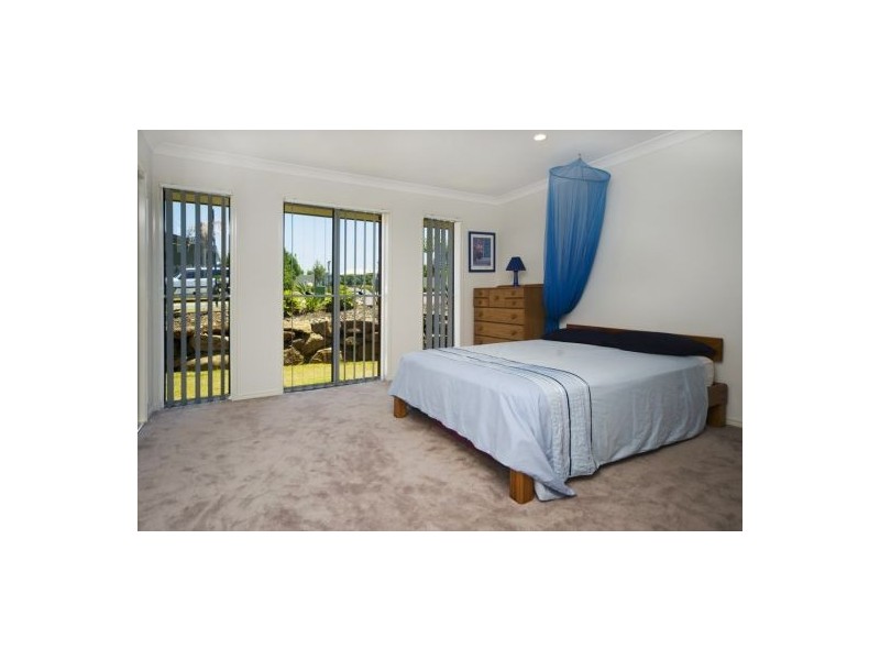 2 CRUSADE COURT, Coomera Waters QLD 4209