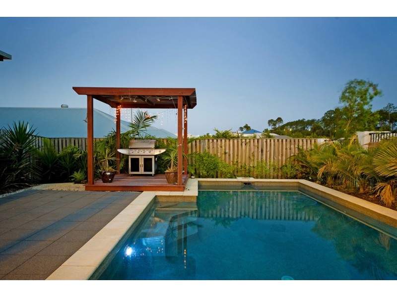 21 Slipstream Road, Coomera Waters QLD 4209