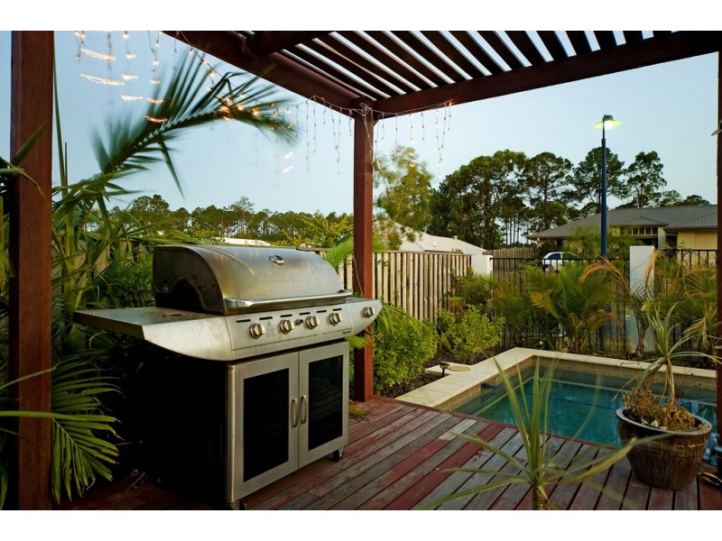 21 Slipstream Road, Coomera Waters QLD 4209