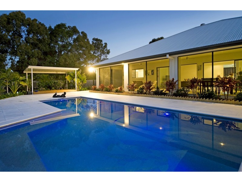 12 Seawind Road, Coomera Waters QLD 4209