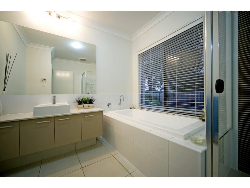 12 Seawind Road, Coomera Waters QLD 4209