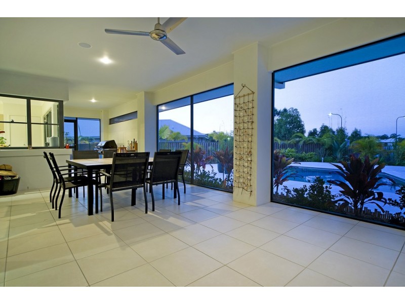 12 Seawind Road, Coomera Waters QLD 4209