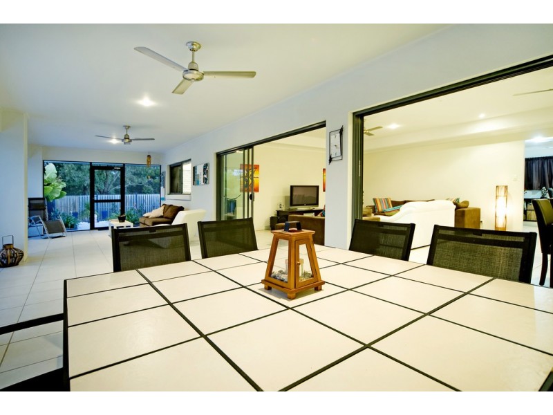 12 Seawind Road, Coomera Waters QLD 4209