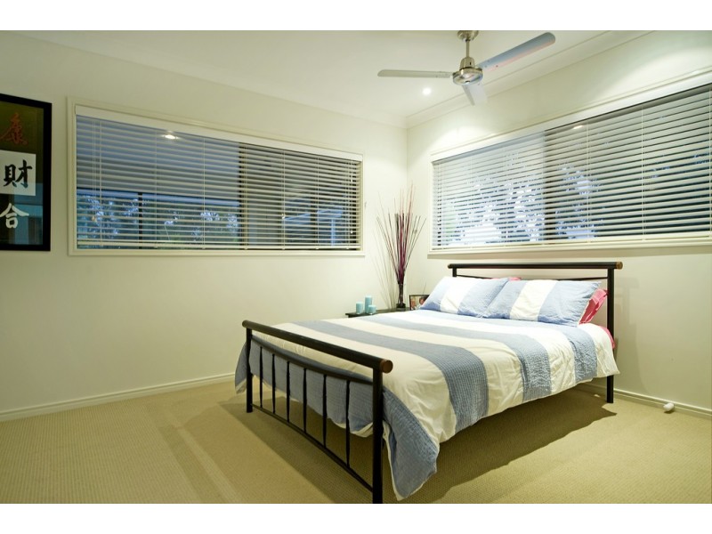 12 Seawind Road, Coomera Waters QLD 4209