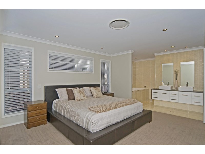 43 Village High Crescent, Coomera Waters QLD 4209