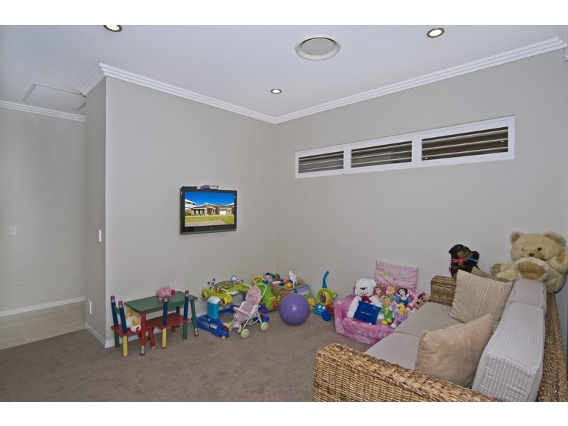 43 Village High Crescent, Coomera Waters QLD 4209