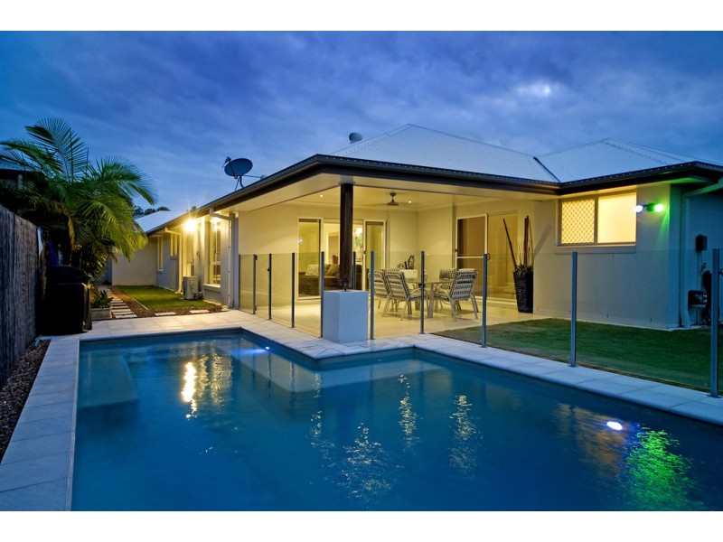 18 Beau Geste Place, Coomera Waters QLD 4209