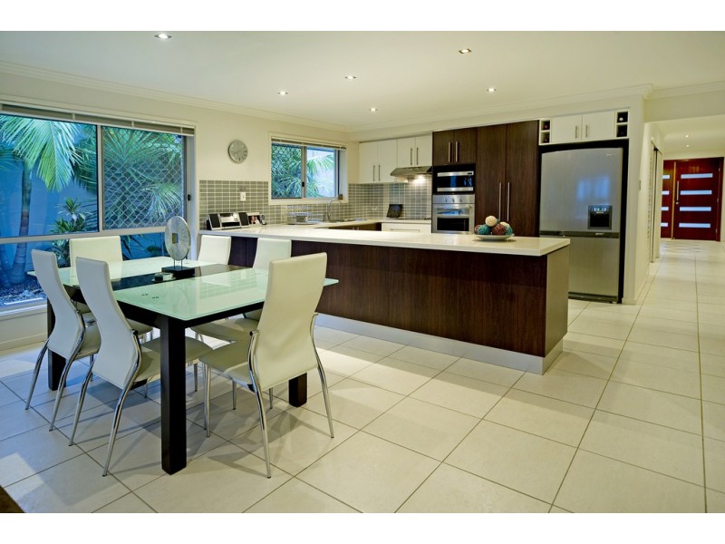 18 Beau Geste Place, Coomera Waters QLD 4209