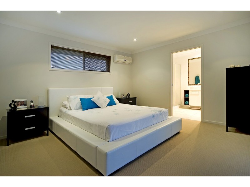 18 Beau Geste Place, Coomera Waters QLD 4209