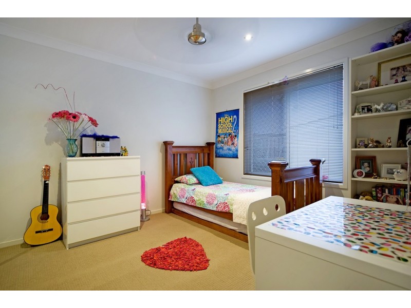 18 Beau Geste Place, Coomera Waters QLD 4209