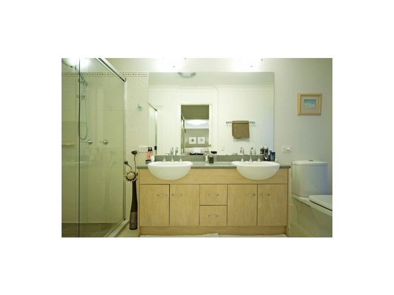 7 Rani Avenue, Coomera Waters QLD 4209