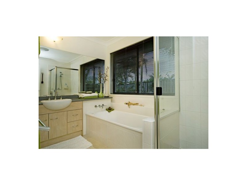 7 Rani Avenue, Coomera Waters QLD 4209