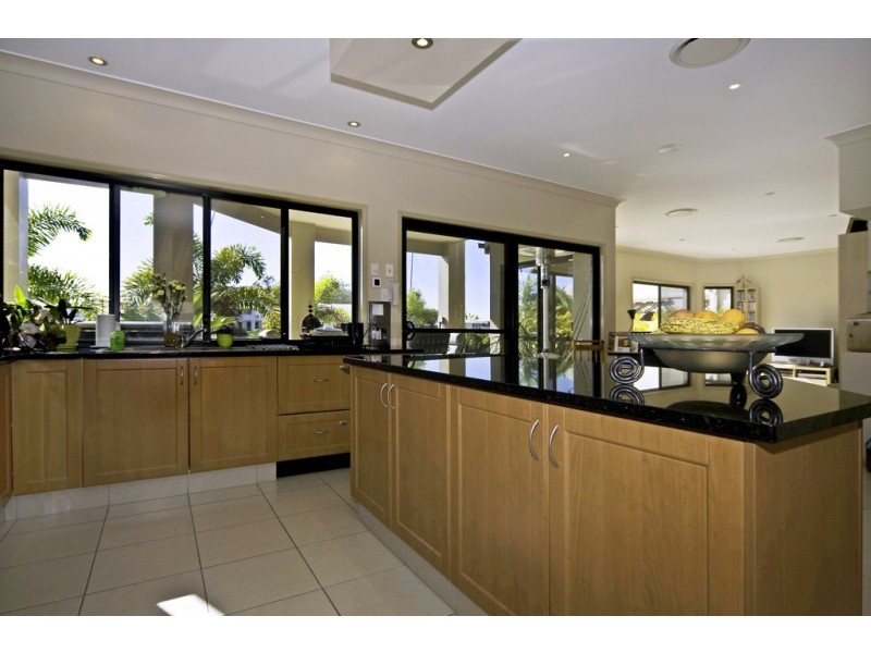 3 Nocturne Lane, Coomera Waters QLD 4209