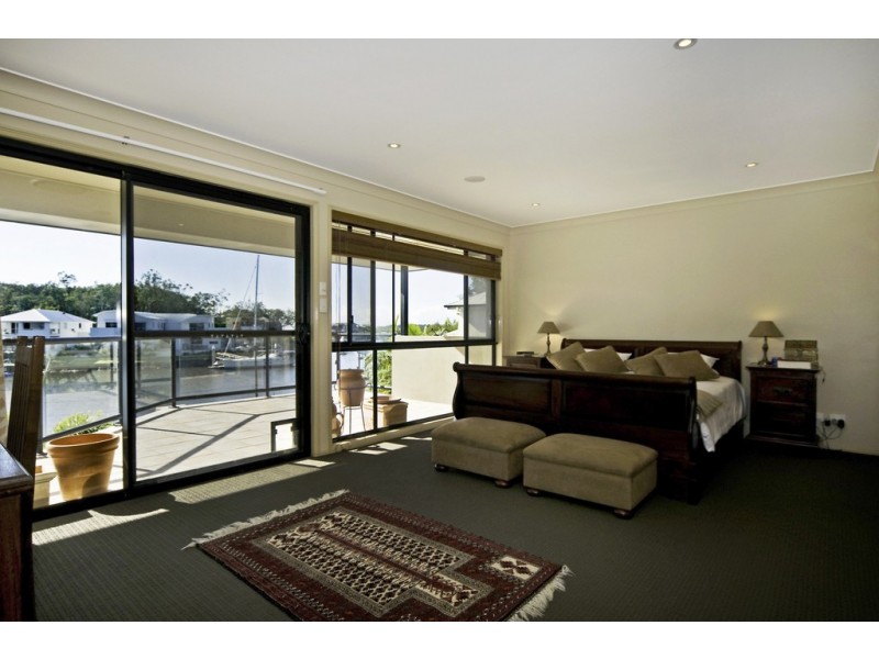 3 Nocturne Lane, Coomera Waters QLD 4209