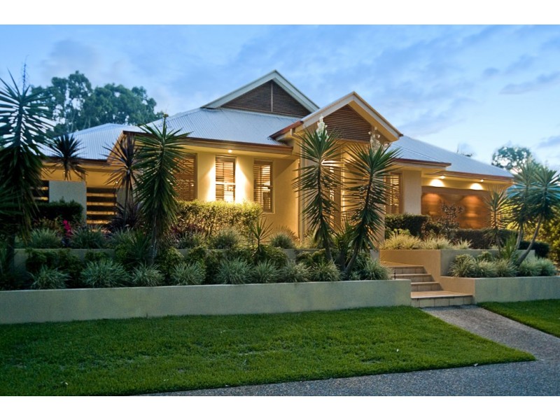 Coomera Waters QLD 4209