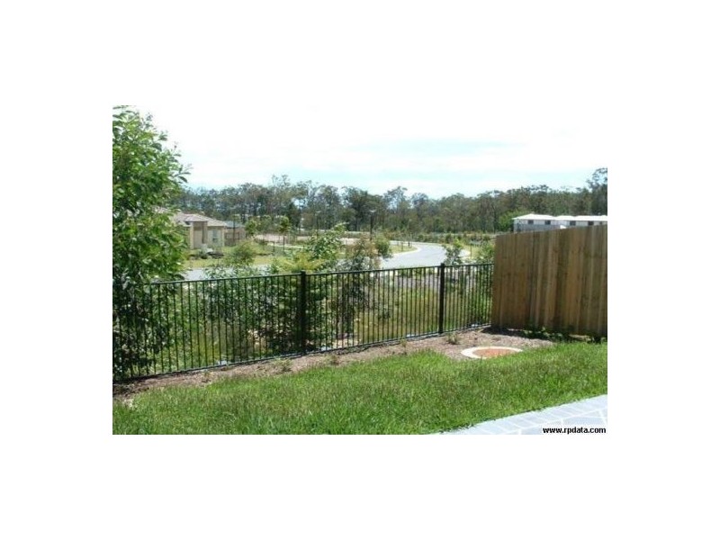 4/23 Seagreen Drive, Coomera QLD 4209