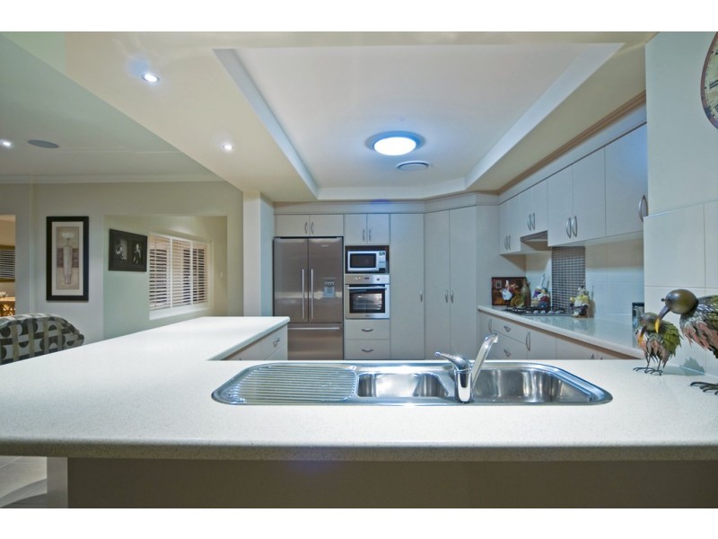 5 Ragamuffin Drive West, Coomera Waters QLD 4209
