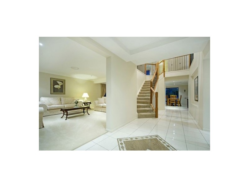 32 Ceil Circuit, Coomera Waters QLD 4209