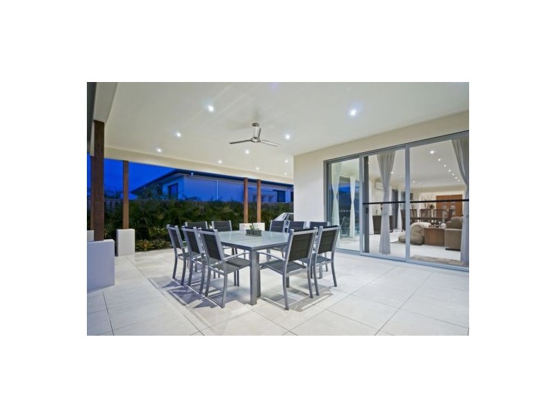 19 Ceil Circuit, Coomera Waters QLD 4209