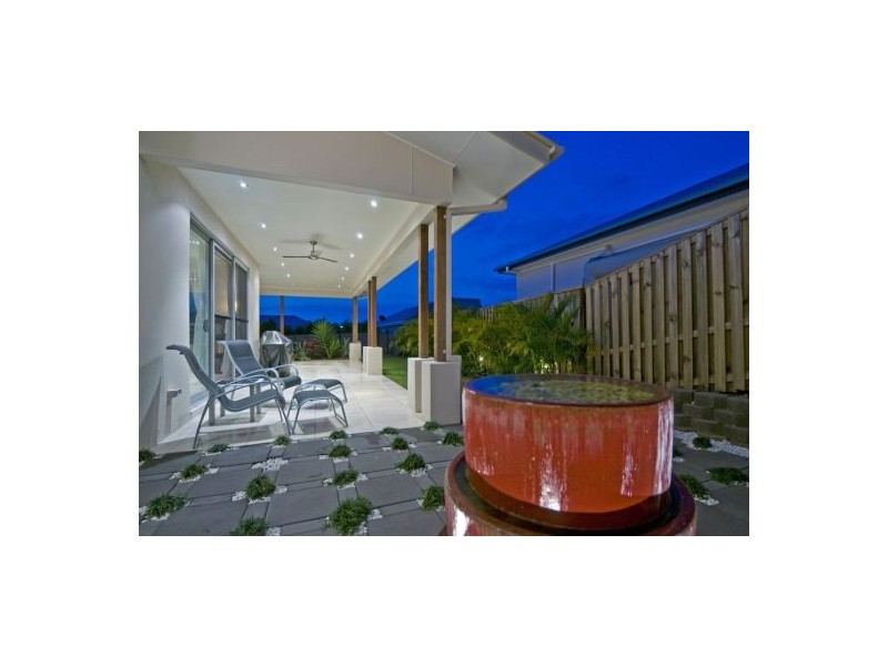 19 Ceil Circuit, Coomera Waters QLD 4209