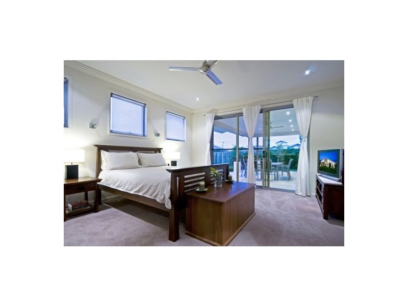 19 Ceil Circuit, Coomera Waters QLD 4209