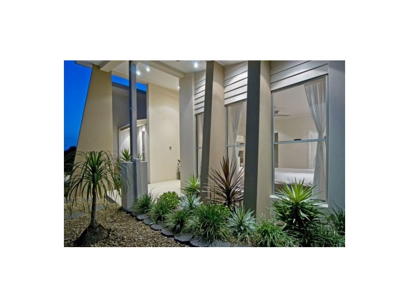 19 Ceil Circuit, Coomera Waters QLD 4209