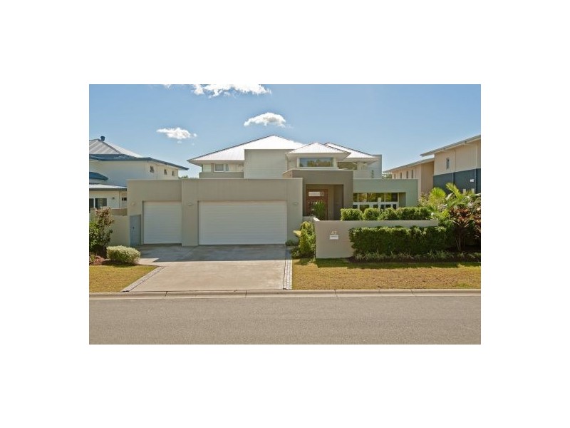 42 Buccaneer Way, Coomera Waters QLD 4209