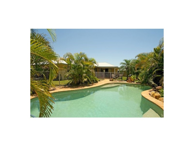 Coomera Waters QLD 4209